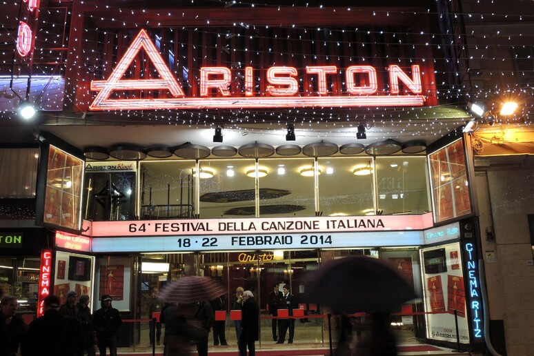 Il Teatro Ariston a Sanremo (foto di repertorio) - RIPRODUZIONE RISERVATA