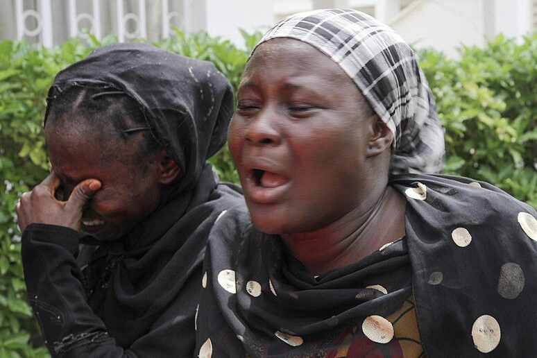 Parenti delle ragazze rapite da Boko Haram - RIPRODUZIONE RISERVATA