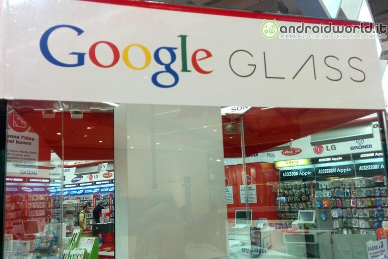 I Google Glass in vendita a Milano (fonte: Androidworld.it) - RIPRODUZIONE RISERVATA
