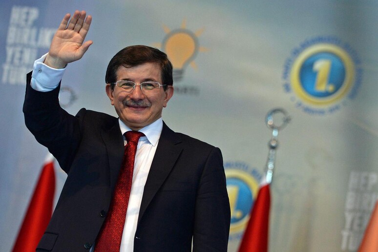 Il neo premier turco Ahmet Davutoglu -     RIPRODUZIONE RISERVATA