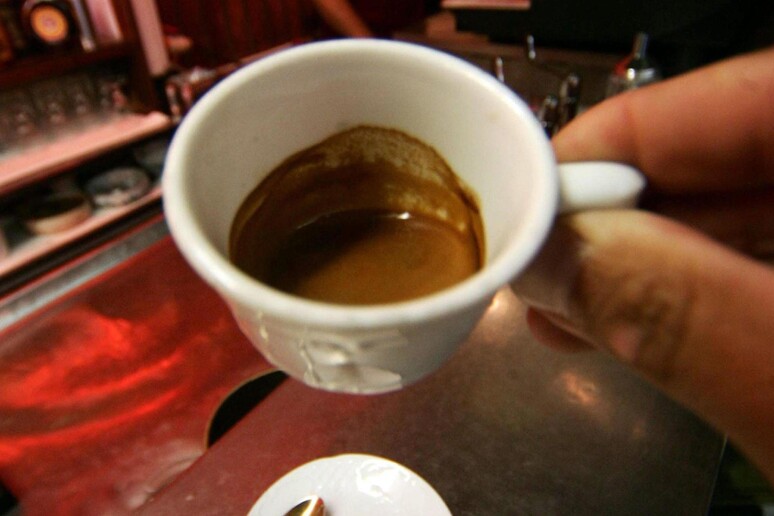 Unesco: Mipaaf propone candidatura caffè espresso italiano - RIPRODUZIONE RISERVATA