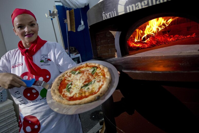 E ' napoletana la miglior pizza nella Grande Mela - RIPRODUZIONE RISERVATA