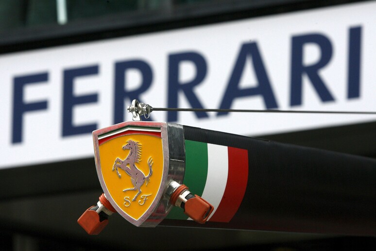 Il logo della scuderia Ferrari - RIPRODUZIONE RISERVATA