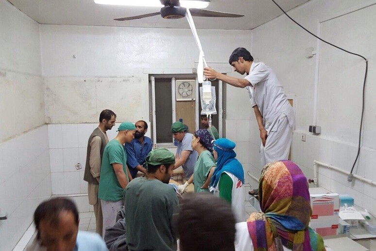 Una foto di Medecins Sans Frontieres dell 'ospedale di Kunduz © ANSA/EPA