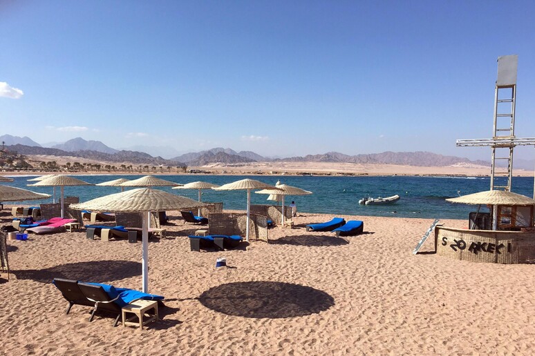 Spiagge di Sharm El Sheikh quasi deserte, novembre 2015 -     RIPRODUZIONE RISERVATA