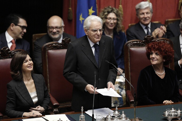 Il presidente della Repubblica Sergio Mattarella durante il suo primo discorso di insediamento - RIPRODUZIONE RISERVATA