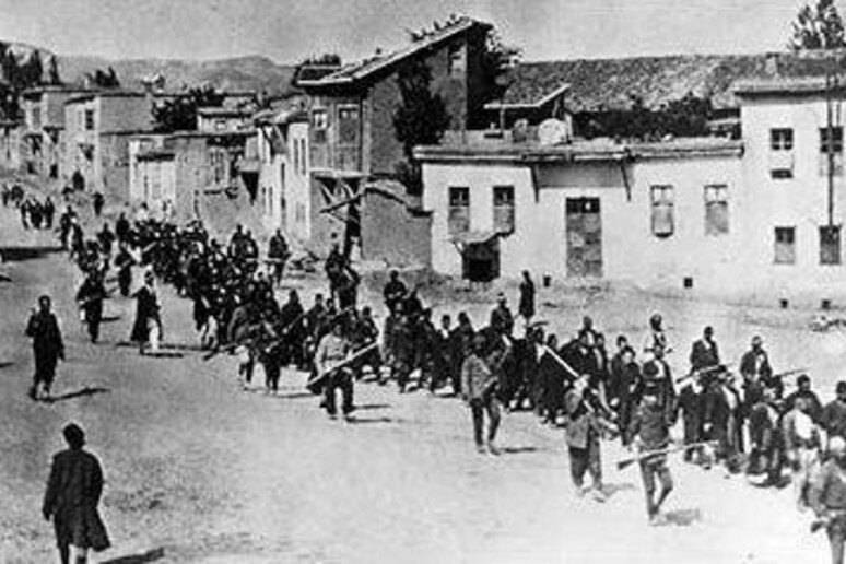 Cento anni fa il genocidio del popolo armeno - RIPRODUZIONE RISERVATA