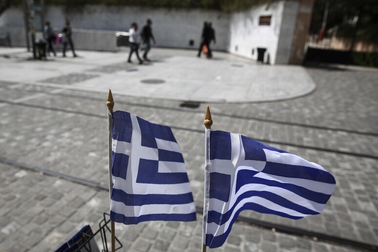 Bandiere greche © ANSA/AP