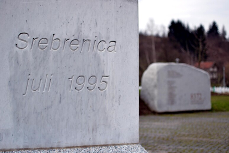 Srebrenica Magazine Varie - RIPRODUZIONE RISERVATA