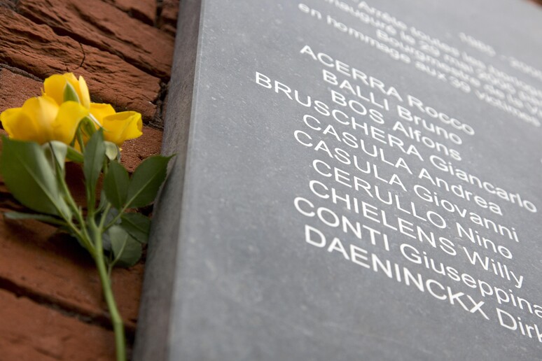 Heysel: minuto di silenzio a Bruxelles in memoria vittime © ANSA/AP