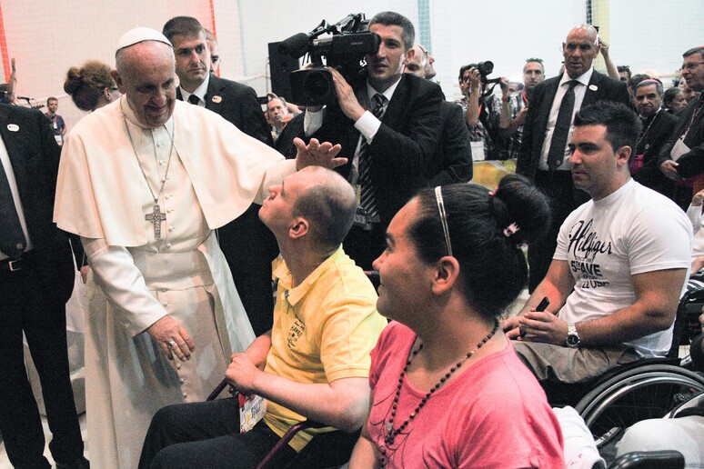 Papa a Sarajevo pellegrino pace, basta clima di guerra - RIPRODUZIONE RISERVATA