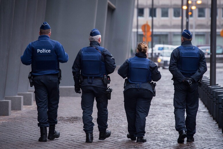 Parigi, tre covi in Belgio per preparare attacchi © ANSA/EPA