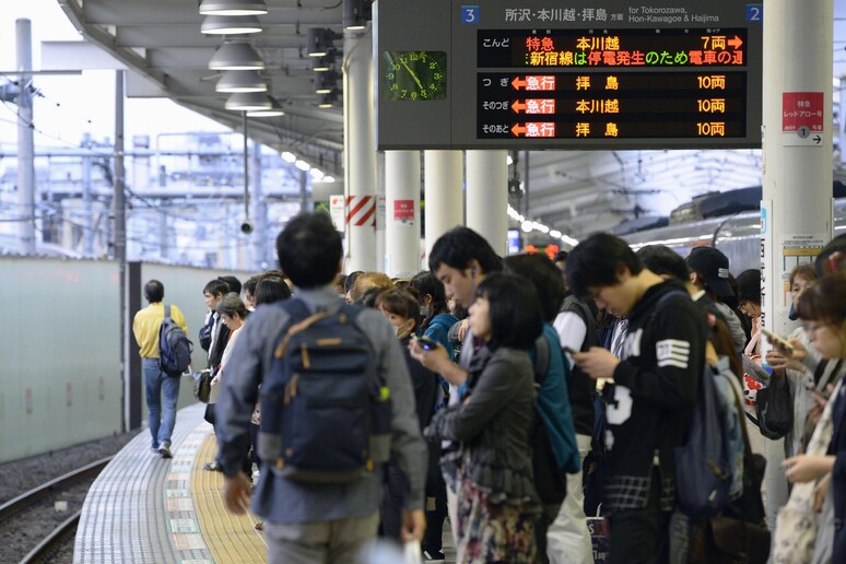 La stazione di Tokyo © ANSA/AP