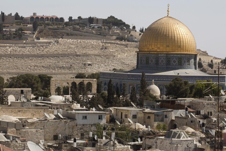 Una vista della città vecchia di Gerusalemme - RIPRODUZIONE RISERVATA