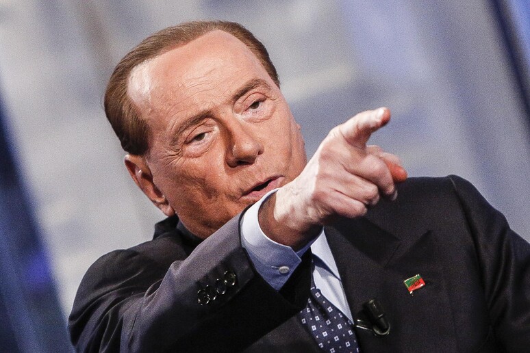Referendum: Berlusconi a  'Porta a Porta ' - RIPRODUZIONE RISERVATA