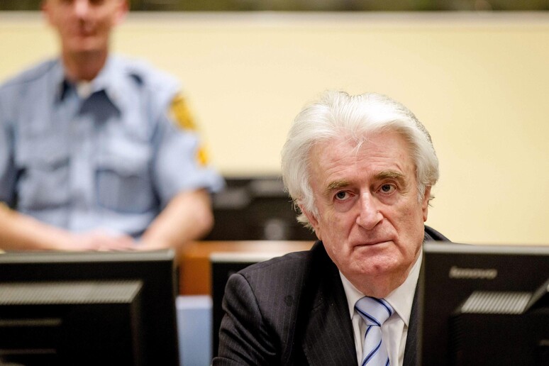 Tpi, Radovan Karadzic colpevole per assedio Sarajevo © ANSA/EPA