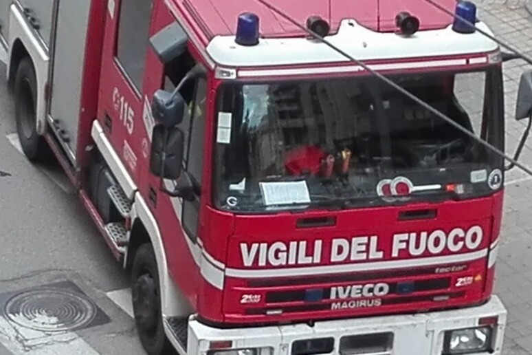 c5b8dd319bc5fff8027b0efbbb5d9360 Attetato incendiario contro un'agenzia funebre a Sassari