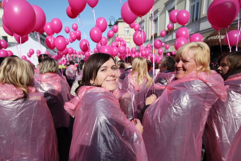 Ospedali a misura di donne, 306 premiati con il bollino rosa - RIPRODUZIONE RISERVATA