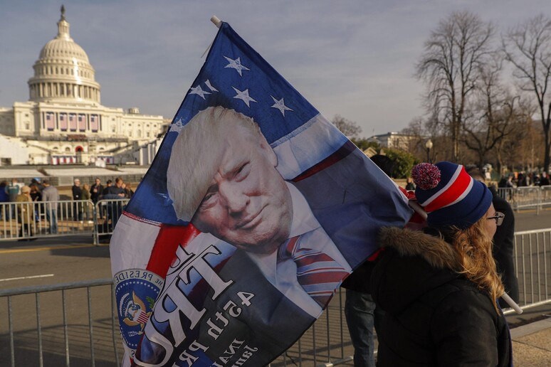 Fan di Trump a Capitol Hill © ANSA/EPA