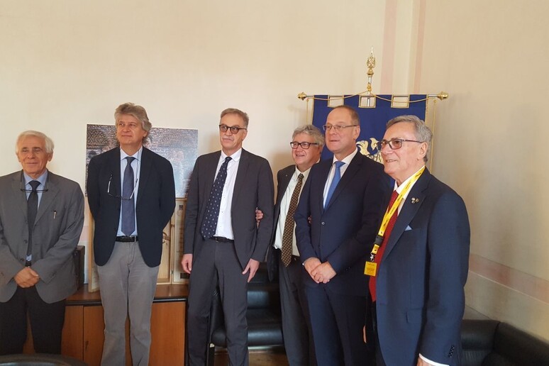 Commissario Ue Navracsics incontra rettori Università FVG - RIPRODUZIONE RISERVATA