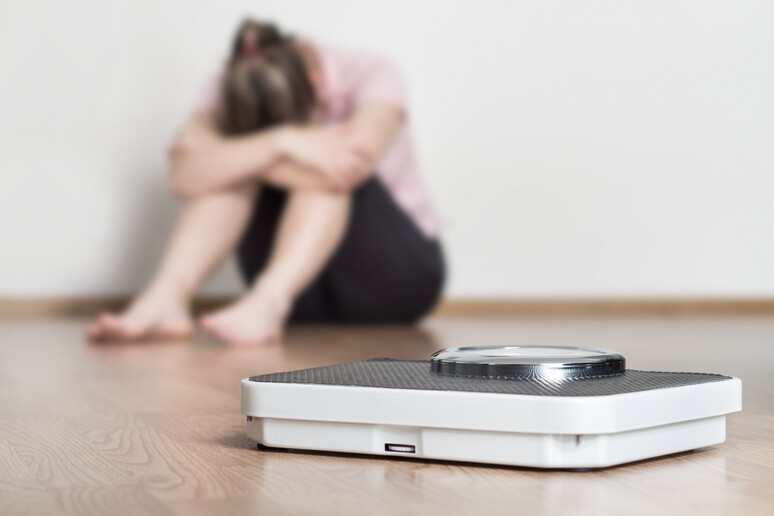Anoressia e bulimia, arriva mappa 91 centri cure - RIPRODUZIONE RISERVATA
