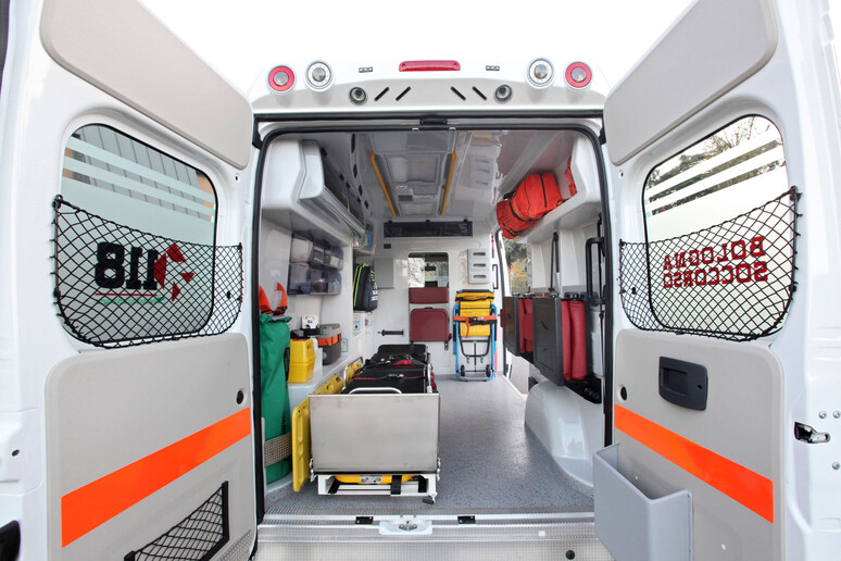 Ambulanza 118 Bologna Soccorso - RIPRODUZIONE RISERVATA