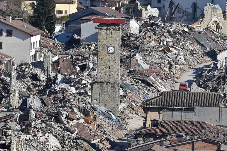 Amatrice sei mesi dopo il terremoto che ha colpito il Centro Italia - RIPRODUZIONE RISERVATA