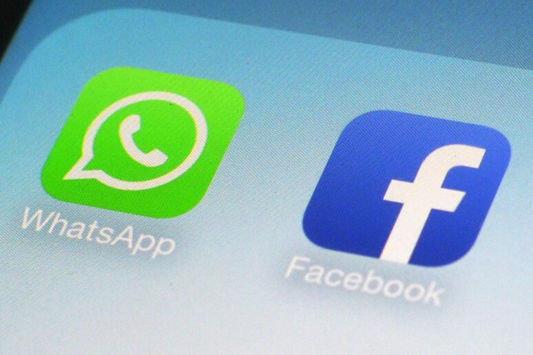 Facebook, continueremo a incrociare i dati con Whatsapp © ANSA/AP