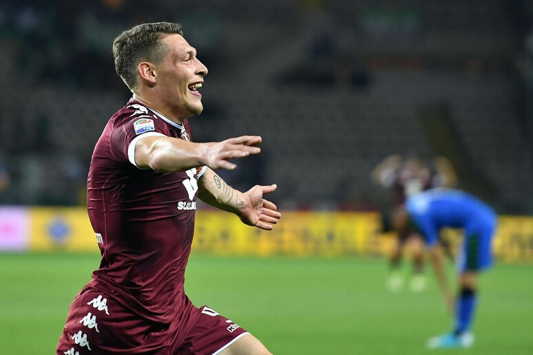 Torino lança bela camisa 1, mas ausência de Belotti nas fotos deixa torcida  apreensiva