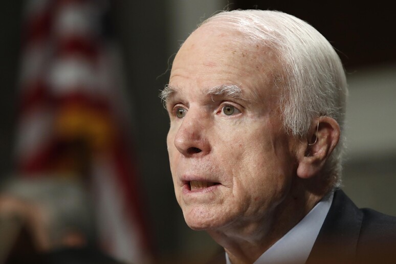 John McCain © ANSA/AP