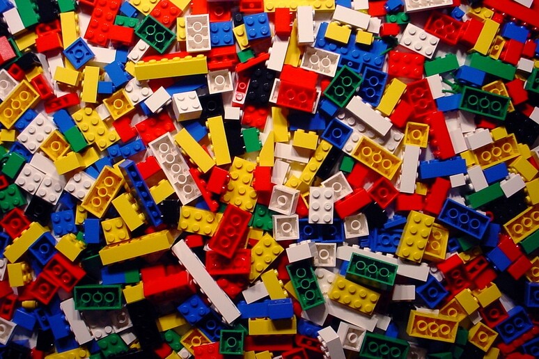 Il mattoncino Lego compie 60 anni ed è ancora mania - Teen 