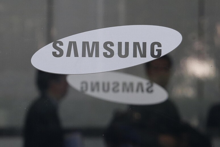 Samsung con Exynos9 più vicina ad iPhone © ANSA/AP