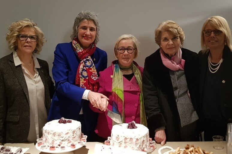 30 anni di Donne del Vino. nella foto da sinistra a destra: Concia, Cinelli Colombini, Modignani e Togna - RIPRODUZIONE RISERVATA