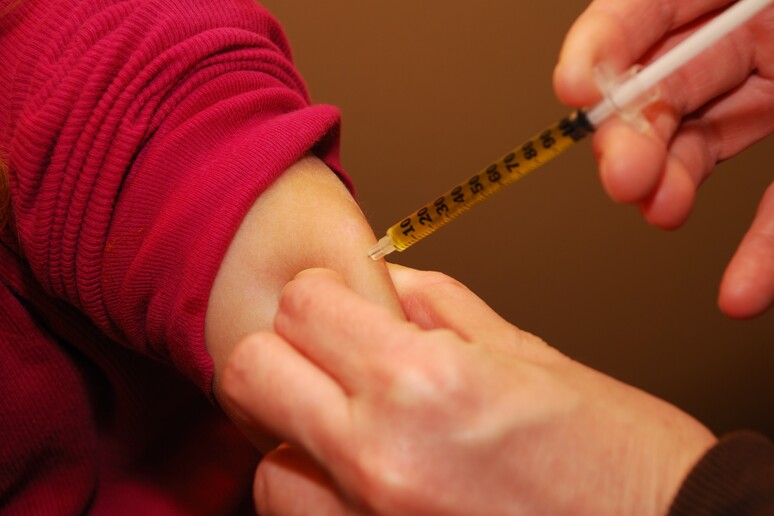 Diabetologi, sì alle vaccinazioni, riducono la mortalità - RIPRODUZIONE RISERVATA