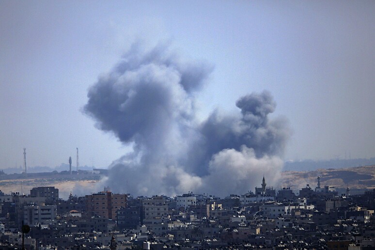 Mo: raid Israele su Gaza, razzi dalla Striscia - RIPRODUZIONE RISERVATA
