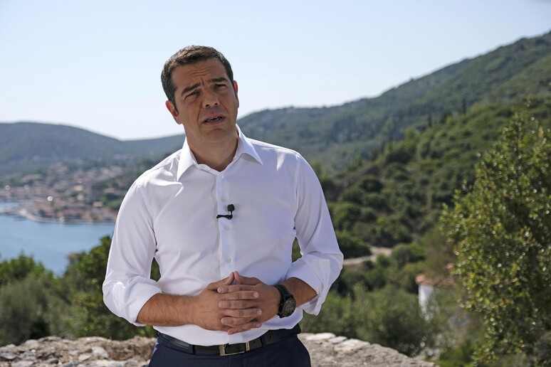 Tsipras nel video messaggio da Itaca -     RIPRODUZIONE RISERVATA