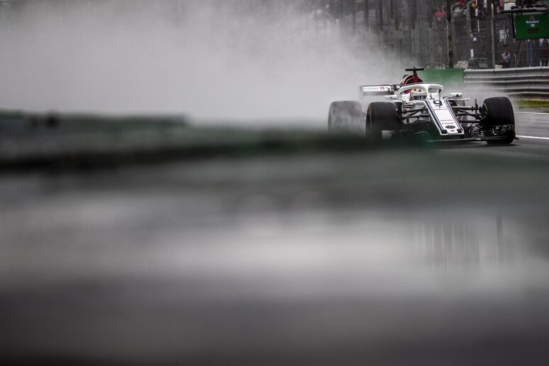Formula 1: Ericsson illeso in incidente choc a Monza © ANSA/EPA