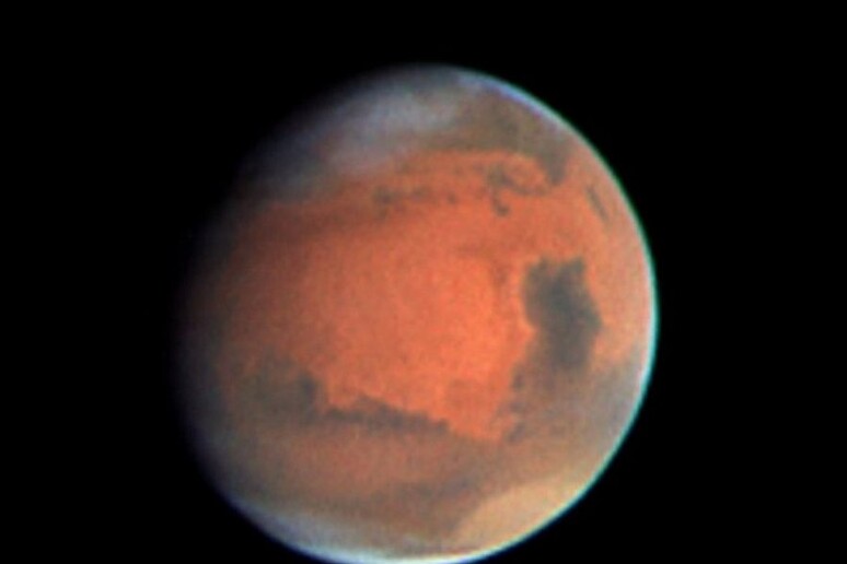 Marte fotografato dal telescopio spaziale Hubble (fonte: Phil James, Univ. Toledo, e Steve Lee, Univ. Colorado; NASA/ESA) - RIPRODUZIONE RISERVATA