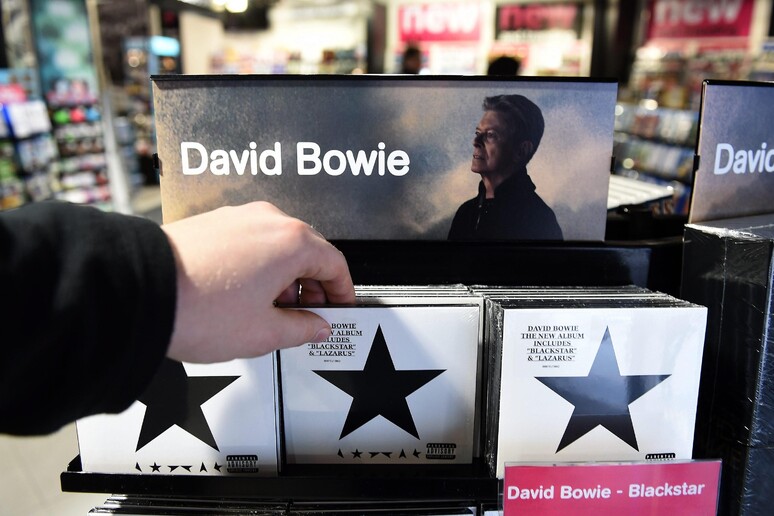 Black Star, ultimo disco di David Bowie - RIPRODUZIONE RISERVATA