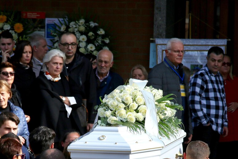 I funerali del bimbo il 25 ottobre 2019 (archivio) - RIPRODUZIONE RISERVATA