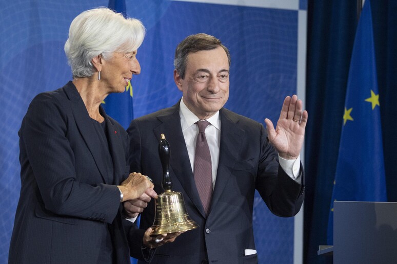 Mario Draghi e Christine Lagarde, archivio © ANSA/AP