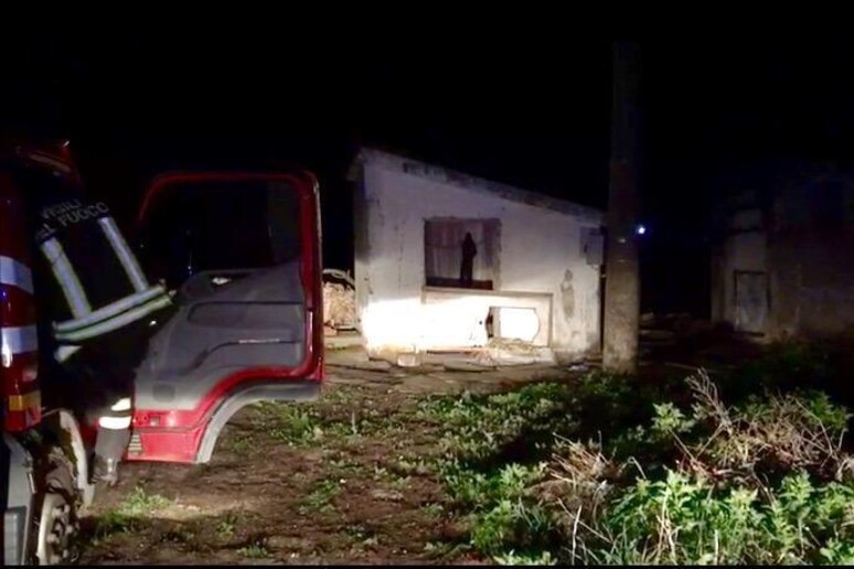 Migranti: due morti vicino al ghetto di Foggia - RIPRODUZIONE RISERVATA