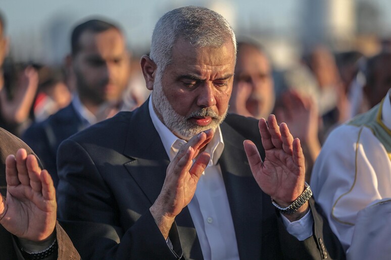 Il leader di Hamas Ismail Haniyeh in visita a Gaza City -     RIPRODUZIONE RISERVATA