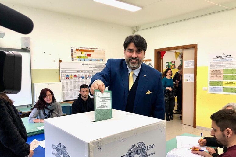 Christian Solinas al voto - RIPRODUZIONE RISERVATA