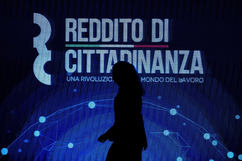Un momento della presentazione del sito ufficiale e della card del reddito di cittadinanza, Roma, 04 febbraio 2019 - RIPRODUZIONE RISERVATA