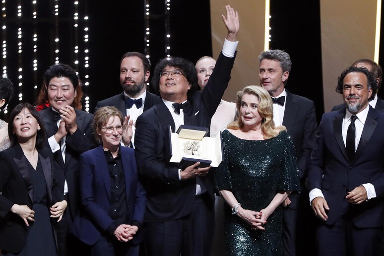 Un 'immagine della premiazione dell 'ultimo festival di Cannes © ANSA/EPA