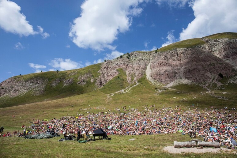Concerto de “I suoni delle Dolomiti” a Malga Tassulla, in Val di Non - RIPRODUZIONE RISERVATA