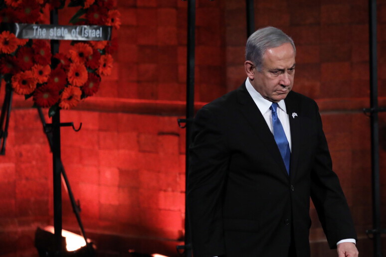 Benyamin Netanyahu allo Yad Vashem a Gerusalemme © ANSA/EPA