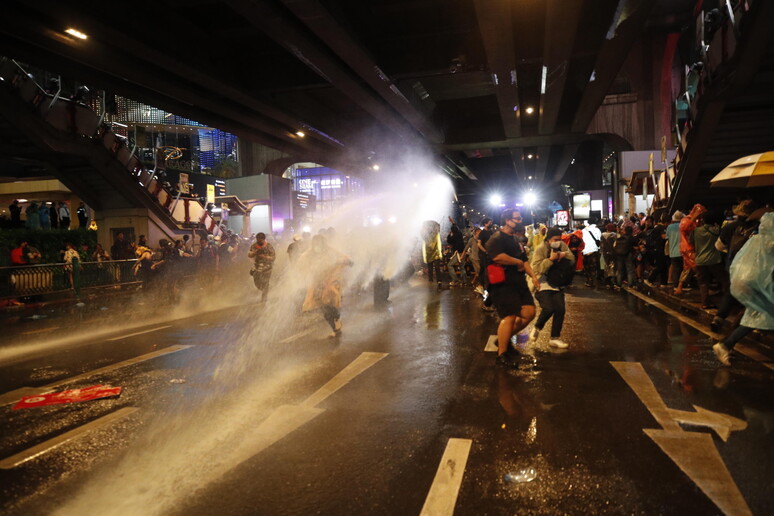 Anti-government protest in Bangkok © ANSA/EPA