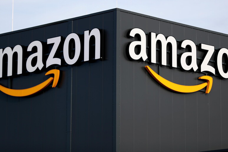 Amazon violates antitrust regulations, EU says © ANSA/EPA